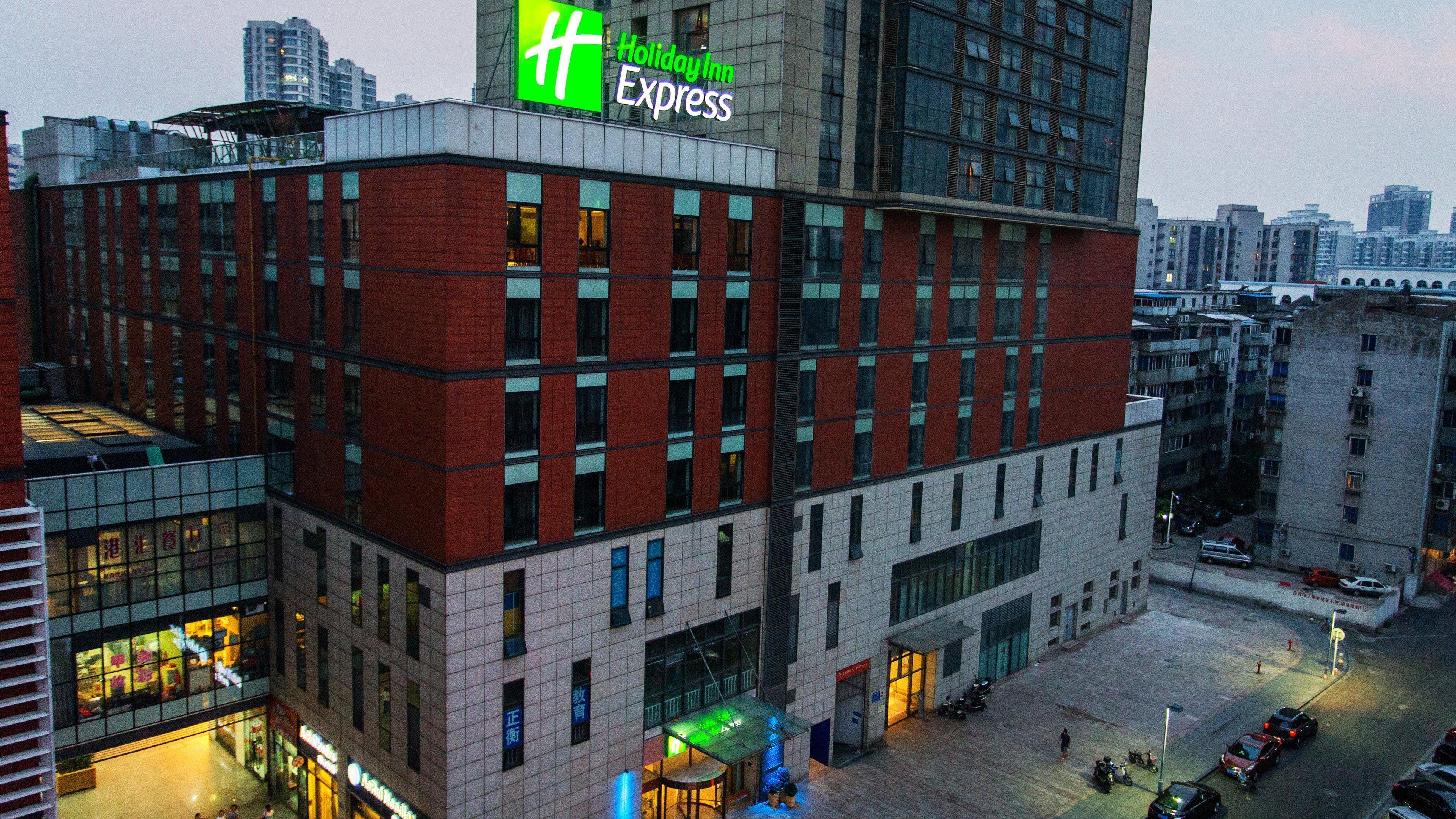Holiday Inn Express Changzhou Centre By Ihg Exterior foto